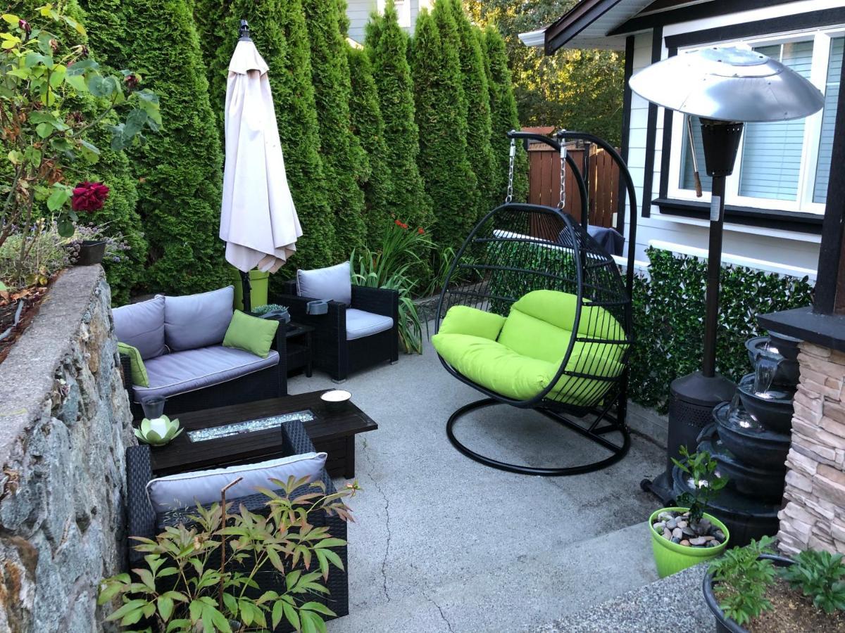 Cozy And Modern 3 Bedroom In Central Location! Victoria Esterno foto